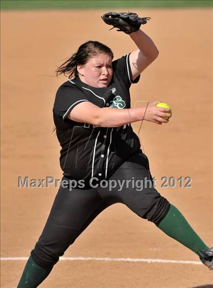 Thumbnail 1 in Pomona Catholic vs. Palos Verdes Peninsula (Woodbridge Tournament) photogallery.