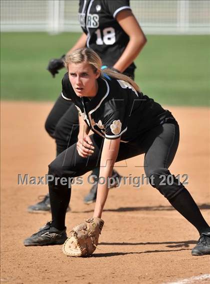 Thumbnail 2 in Pomona Catholic vs. Palos Verdes Peninsula (Woodbridge Tournament) photogallery.