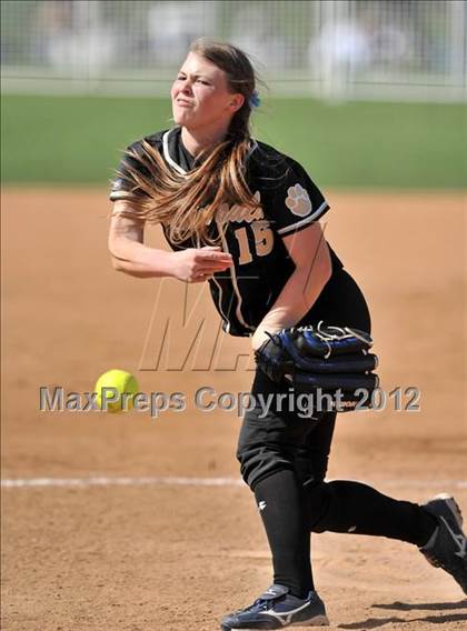 Thumbnail 2 in Pomona Catholic vs. Palos Verdes Peninsula (Woodbridge Tournament) photogallery.