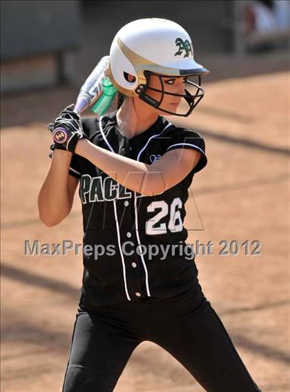 Thumbnail 3 in Pomona Catholic vs. Palos Verdes Peninsula (Woodbridge Tournament) photogallery.
