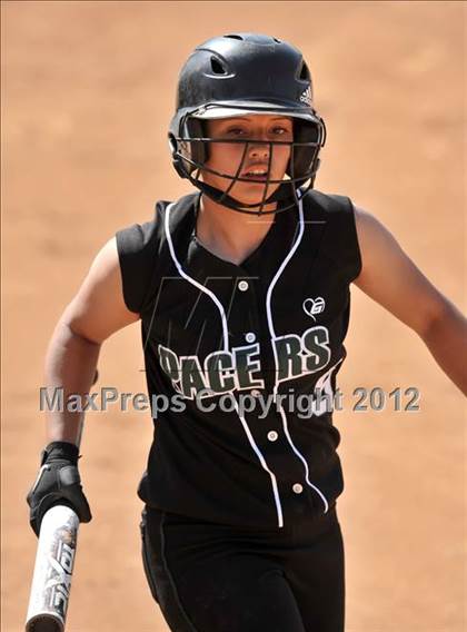 Thumbnail 2 in Pomona Catholic vs. Palos Verdes Peninsula (Woodbridge Tournament) photogallery.