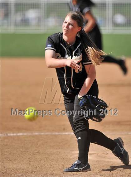 Thumbnail 2 in Pomona Catholic vs. Palos Verdes Peninsula (Woodbridge Tournament) photogallery.