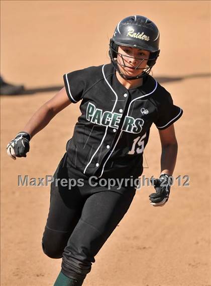 Thumbnail 3 in Pomona Catholic vs. Palos Verdes Peninsula (Woodbridge Tournament) photogallery.