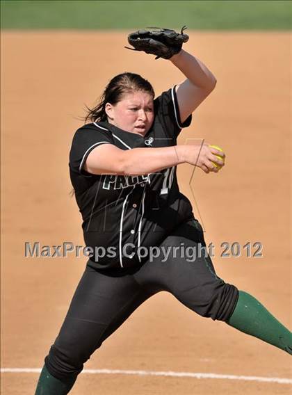 Thumbnail 1 in Pomona Catholic vs. Palos Verdes Peninsula (Woodbridge Tournament) photogallery.