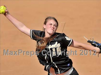 Thumbnail 2 in Pomona Catholic vs. Palos Verdes Peninsula (Woodbridge Tournament) photogallery.