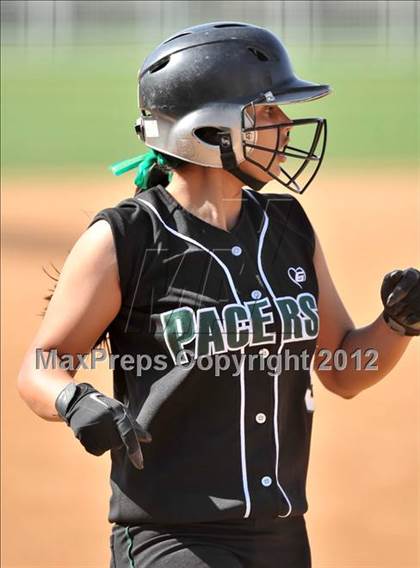 Thumbnail 2 in Pomona Catholic vs. Palos Verdes Peninsula (Woodbridge Tournament) photogallery.