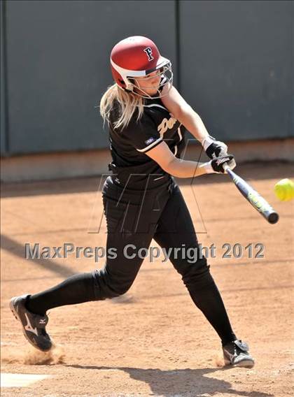 Thumbnail 1 in Pomona Catholic vs. Palos Verdes Peninsula (Woodbridge Tournament) photogallery.