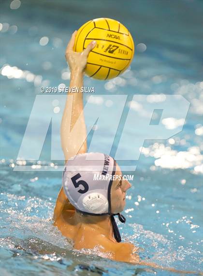 Thumbnail 2 in Harvard-Westlake vs. Newport Harbor (CIF SoCal Regional D1 Final) photogallery.