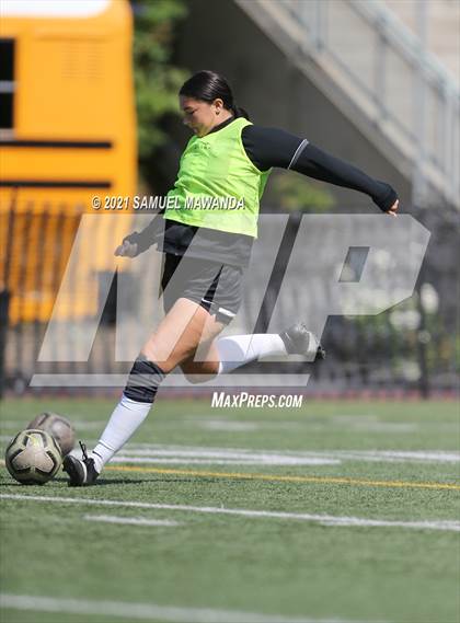 Thumbnail 3 in Santiago @ Harvard-Westlake (CIF SS D1 semi finals) photogallery.