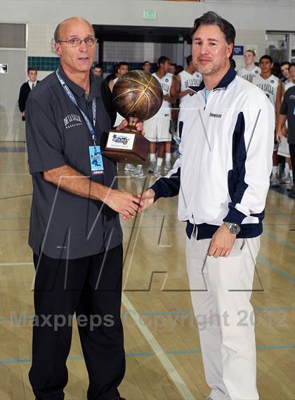 Thumbnail 1 in Patriot vs De La Salle (MaxPreps Holiday Classic) photogallery.