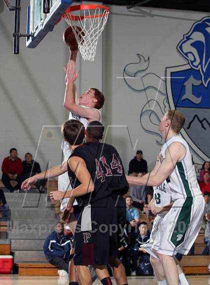Thumbnail 1 in Patriot vs De La Salle (MaxPreps Holiday Classic) photogallery.