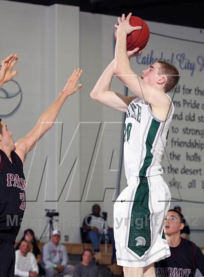 Thumbnail 1 in Patriot vs De La Salle (MaxPreps Holiday Classic) photogallery.