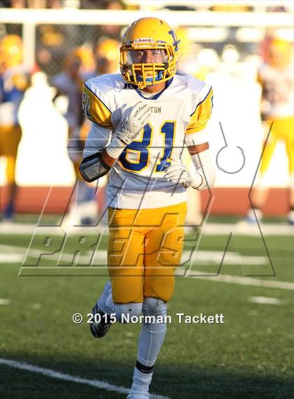 Thumbnail 2 in Collegiate vs. Norton (KSHSAA 3A 3rd Round) photogallery.