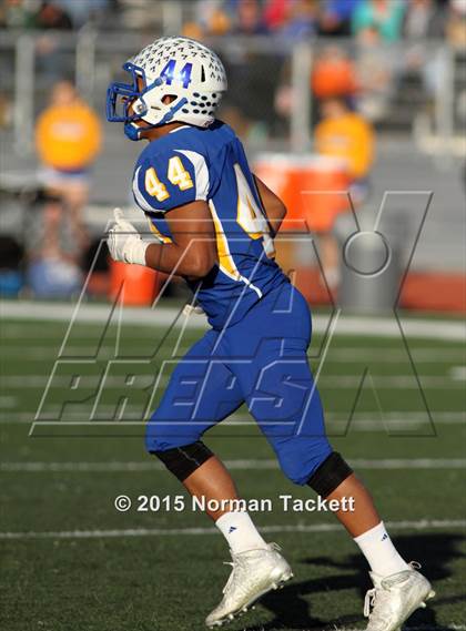 Thumbnail 1 in Collegiate vs. Norton (KSHSAA 3A 3rd Round) photogallery.