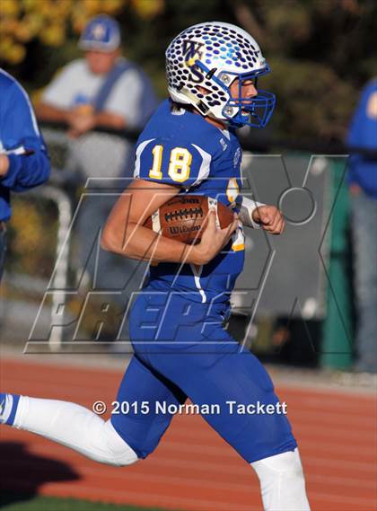 Thumbnail 1 in Collegiate vs. Norton (KSHSAA 3A 3rd Round) photogallery.