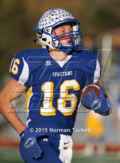 Thumbnail 3 in Collegiate vs. Norton (KSHSAA 3A 3rd Round) photogallery.