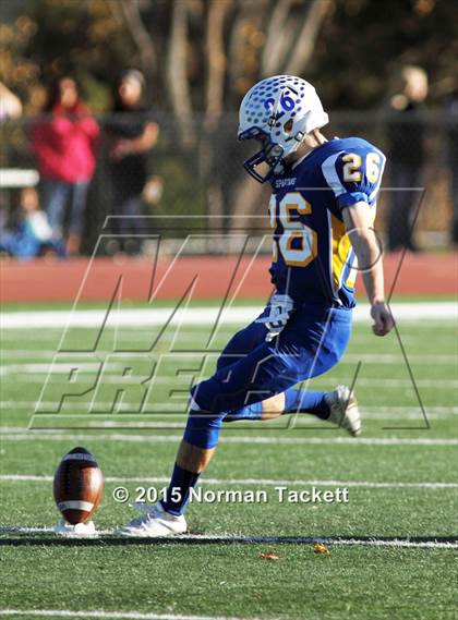 Thumbnail 3 in Collegiate vs. Norton (KSHSAA 3A 3rd Round) photogallery.