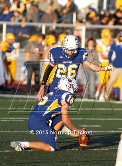 Thumbnail 2 in Collegiate vs. Norton (KSHSAA 3A 3rd Round) photogallery.