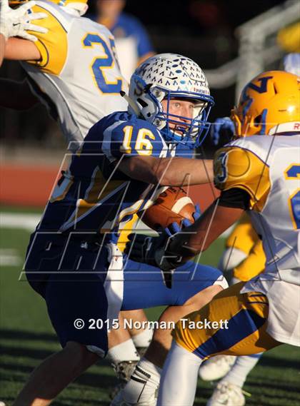 Thumbnail 2 in Collegiate vs. Norton (KSHSAA 3A 3rd Round) photogallery.