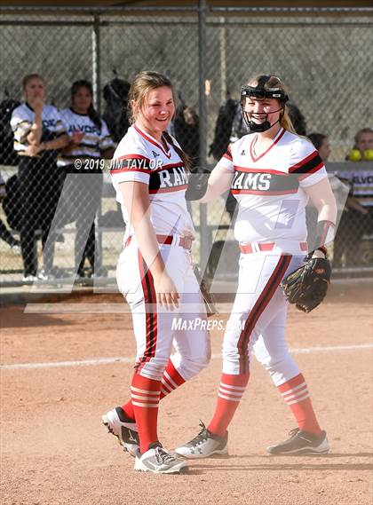 Thumbnail 2 in Mineral Wells vs Alvord (Jacksboro Softball Tournament) photogallery.