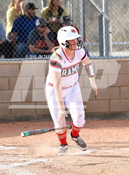Thumbnail 3 in Mineral Wells vs Alvord (Jacksboro Softball Tournament) photogallery.
