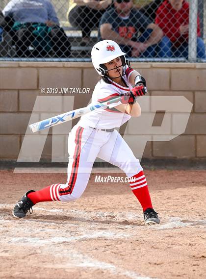 Thumbnail 3 in Mineral Wells vs Alvord (Jacksboro Softball Tournament) photogallery.