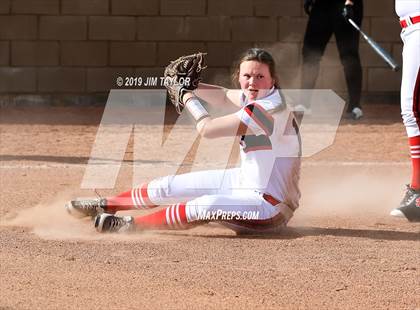 Thumbnail 1 in Mineral Wells vs Alvord (Jacksboro Softball Tournament) photogallery.
