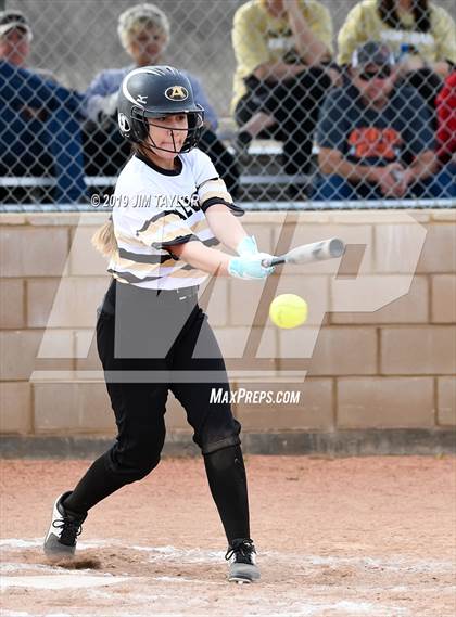 Thumbnail 3 in Mineral Wells vs Alvord (Jacksboro Softball Tournament) photogallery.