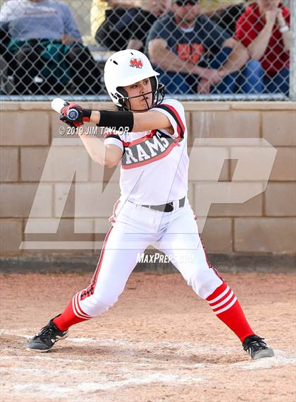 Thumbnail 1 in Mineral Wells vs Alvord (Jacksboro Softball Tournament) photogallery.