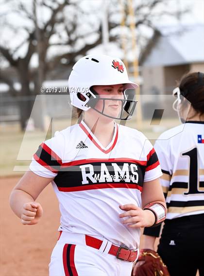 Thumbnail 3 in Mineral Wells vs Alvord (Jacksboro Softball Tournament) photogallery.