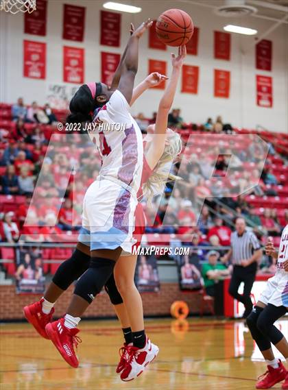 Thumbnail 3 in Glen Rose vs. Hirschi  photogallery.