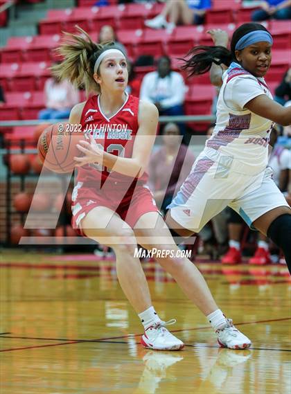 Thumbnail 1 in Glen Rose vs. Hirschi  photogallery.