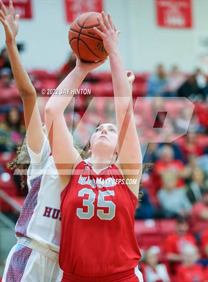 Thumbnail 1 in Glen Rose vs. Hirschi  photogallery.