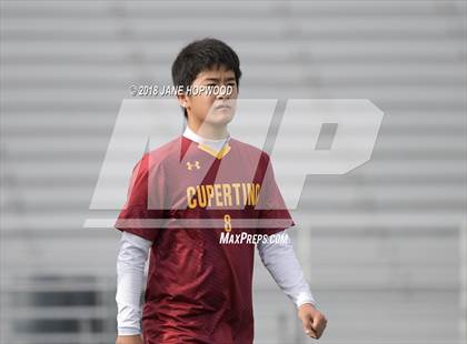 Thumbnail 2 in Cupertino vs. Gunn (Homestead Christmas Cup XXV) photogallery.