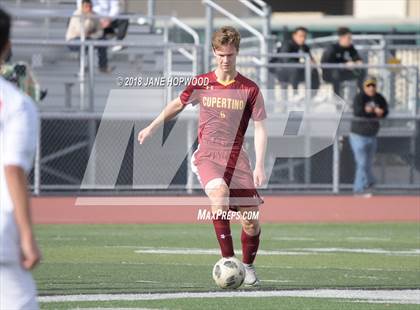 Thumbnail 1 in Cupertino vs. Gunn (Homestead Christmas Cup XXV) photogallery.