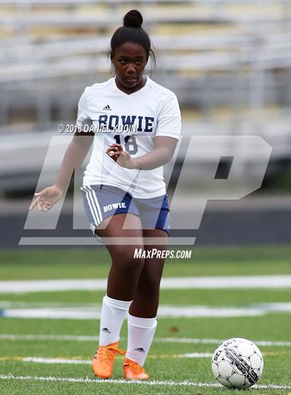 Thumbnail 3 in Bowie @ Wise photogallery.