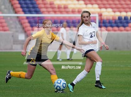 Thumbnail 3 in Maple Mountain vs. Timpanogos (UHSAA 5A Final) photogallery.