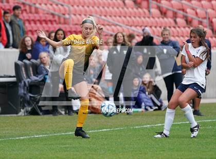 Thumbnail 3 in Maple Mountain vs. Timpanogos (UHSAA 5A Final) photogallery.