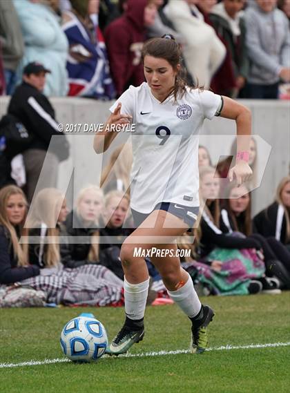 Thumbnail 3 in Maple Mountain vs. Timpanogos (UHSAA 5A Final) photogallery.