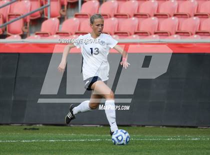 Thumbnail 1 in Maple Mountain vs. Timpanogos (UHSAA 5A Final) photogallery.