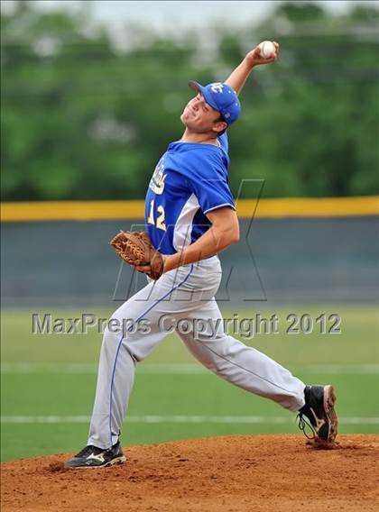 Thumbnail 2 in Dawson vs. Dodd City (UIL 1A Region 2 Area Playoff) photogallery.