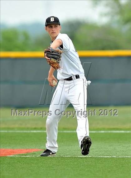 Thumbnail 3 in Dawson vs. Dodd City (UIL 1A Region 2 Area Playoff) photogallery.