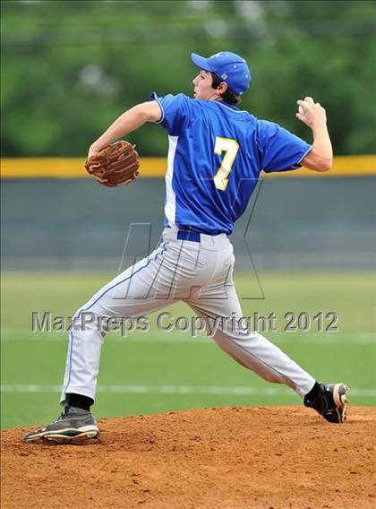 Thumbnail 1 in Dawson vs. Dodd City (UIL 1A Region 2 Area Playoff) photogallery.