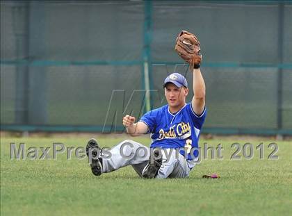 Thumbnail 3 in Dawson vs. Dodd City (UIL 1A Region 2 Area Playoff) photogallery.