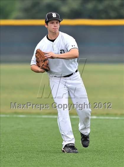 Thumbnail 1 in Dawson vs. Dodd City (UIL 1A Region 2 Area Playoff) photogallery.