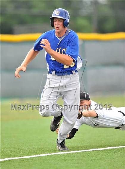Thumbnail 3 in Dawson vs. Dodd City (UIL 1A Region 2 Area Playoff) photogallery.