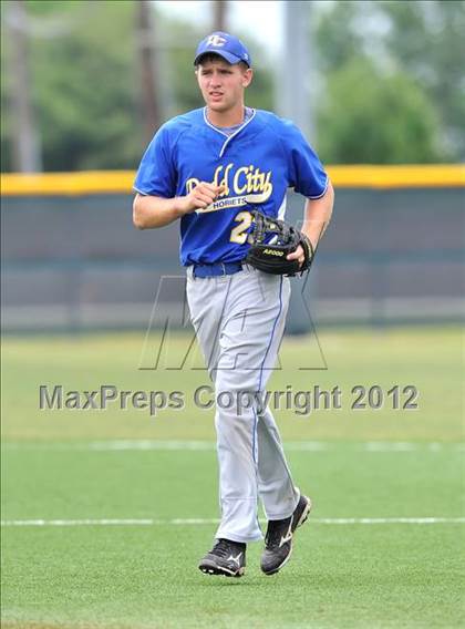 Thumbnail 3 in Dawson vs. Dodd City (UIL 1A Region 2 Area Playoff) photogallery.