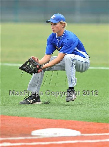 Thumbnail 2 in Dawson vs. Dodd City (UIL 1A Region 2 Area Playoff) photogallery.