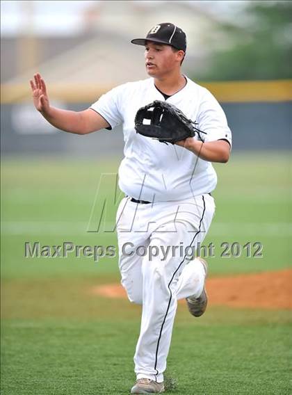 Thumbnail 1 in Dawson vs. Dodd City (UIL 1A Region 2 Area Playoff) photogallery.