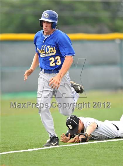 Thumbnail 1 in Dawson vs. Dodd City (UIL 1A Region 2 Area Playoff) photogallery.